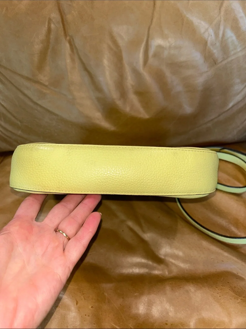 Kate Spade New York LEILA TOP ZIP CROSSBODY in frosted lime